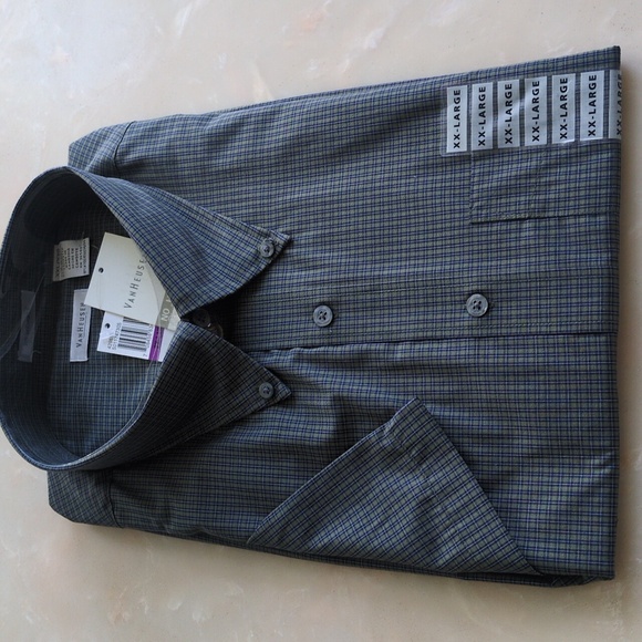 VanHeusen Shirt - Picture 1 of 2